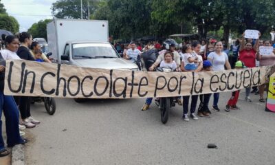 protesta-cierre-escuela-fe-y-alegria