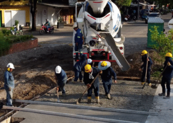 Avanza la pavimentación en el sector La Porra