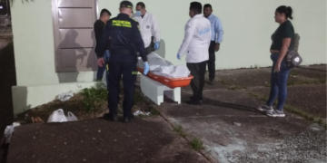 Bazar solidario busca salvar al hogar La Milagrosa